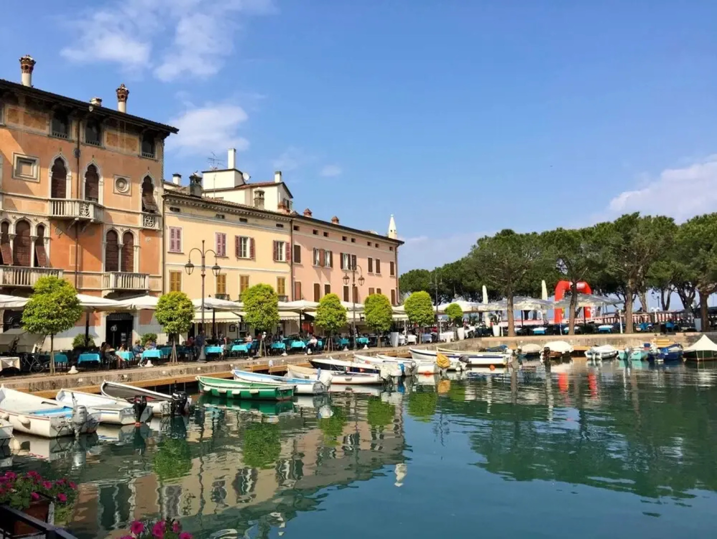 Ricomilla-ulivo -balcony, Garden & Privat