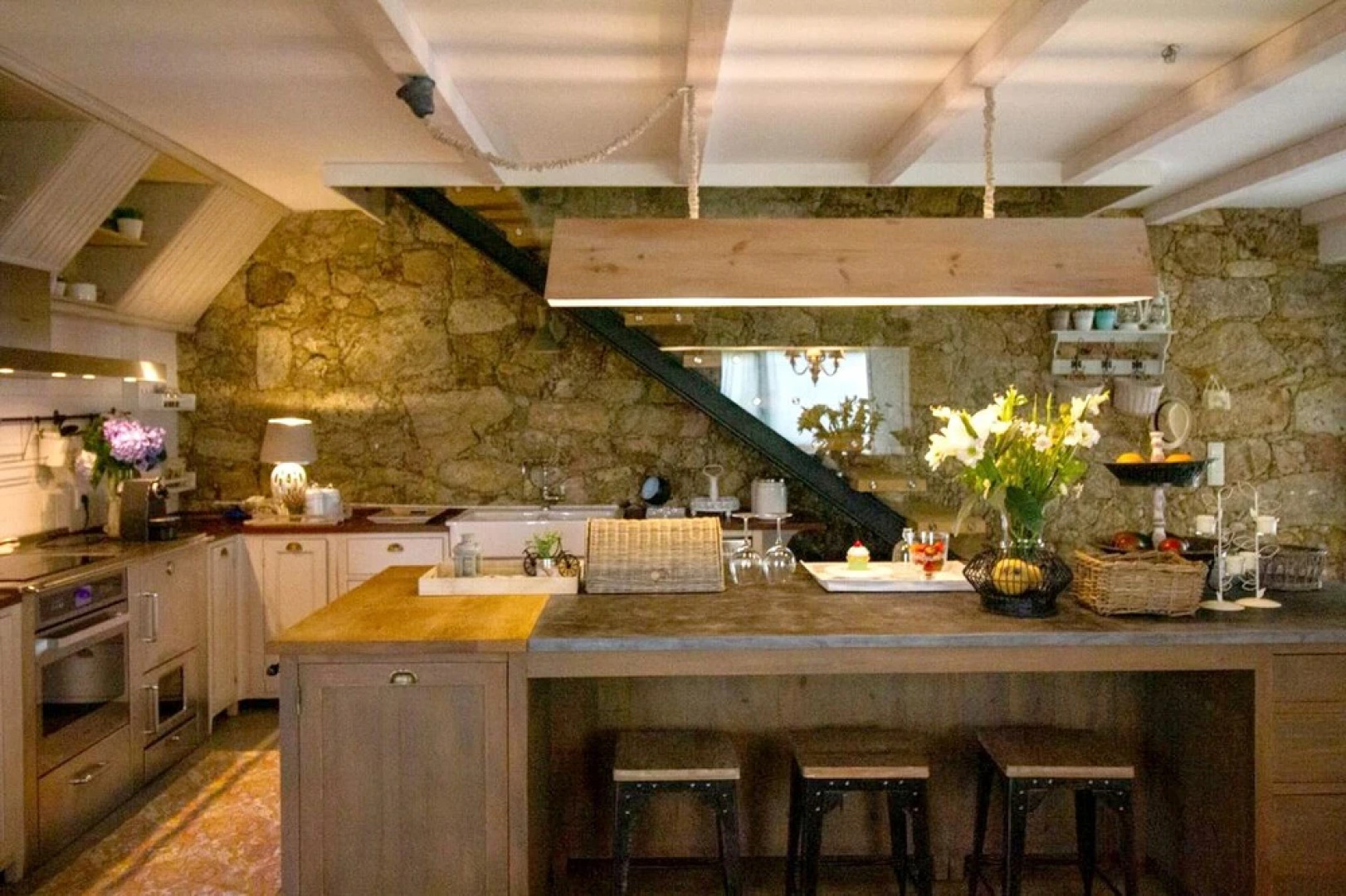 House With 3 Bedrooms in Gondiães, With Wonderful Mountain View, Enclosed Garden and Wifi