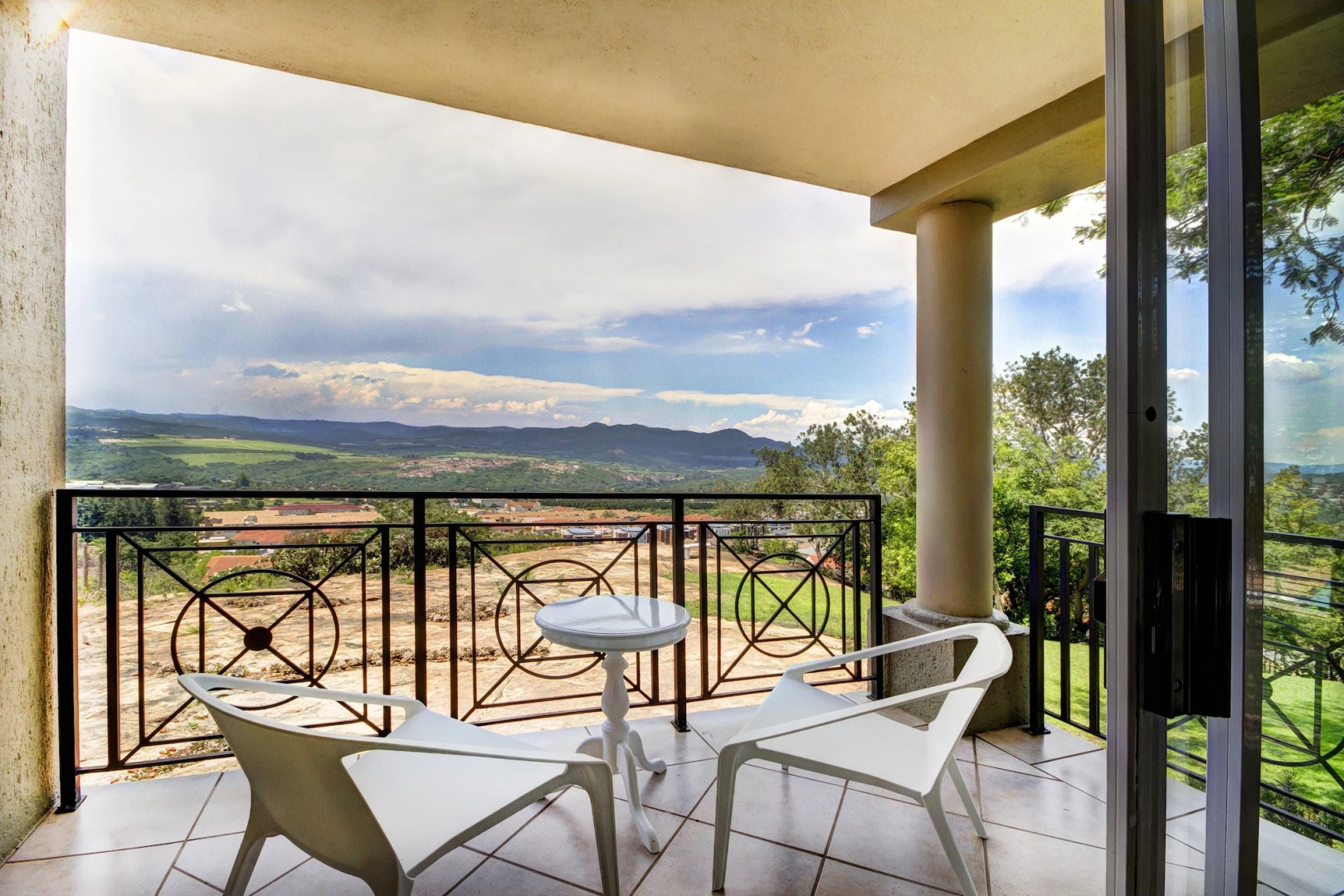 Loerie's Call Guesthouse