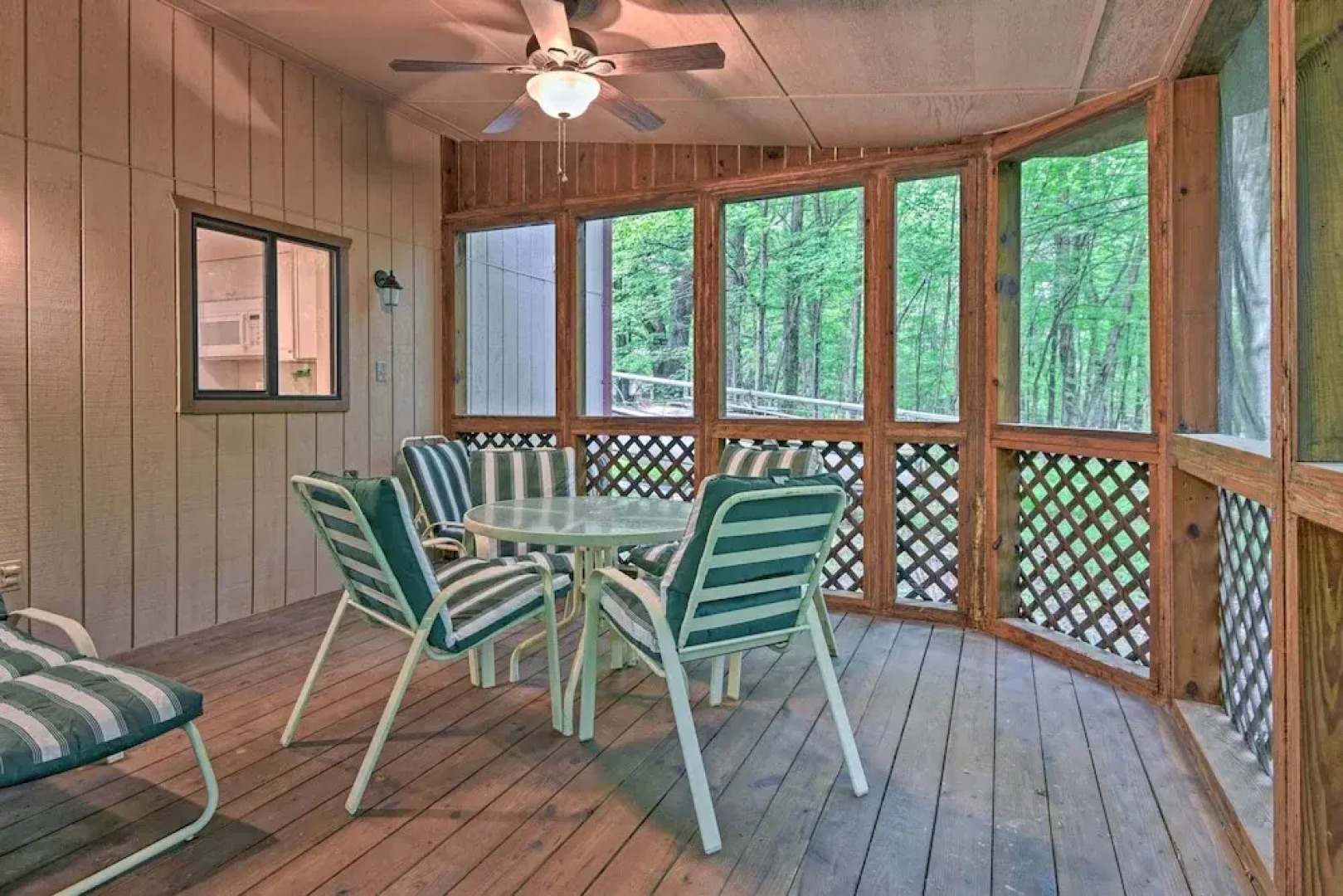 Deck & Fire Pit: Pocono Lake Home Near Skiing!