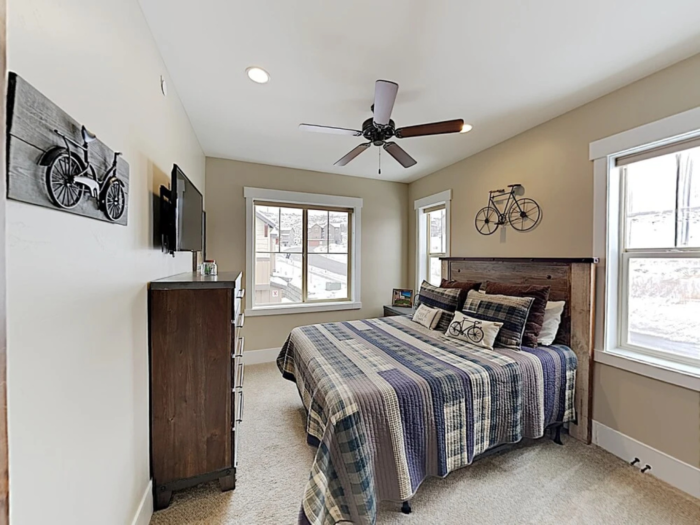 13612 North Hillclimb Lane Townhouse 3 Bedrooms 2.5 Bathrooms Townhous