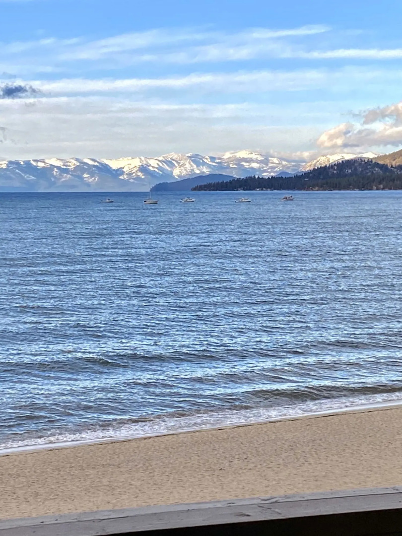 Tahoe Lakeshore Lodge & Spa