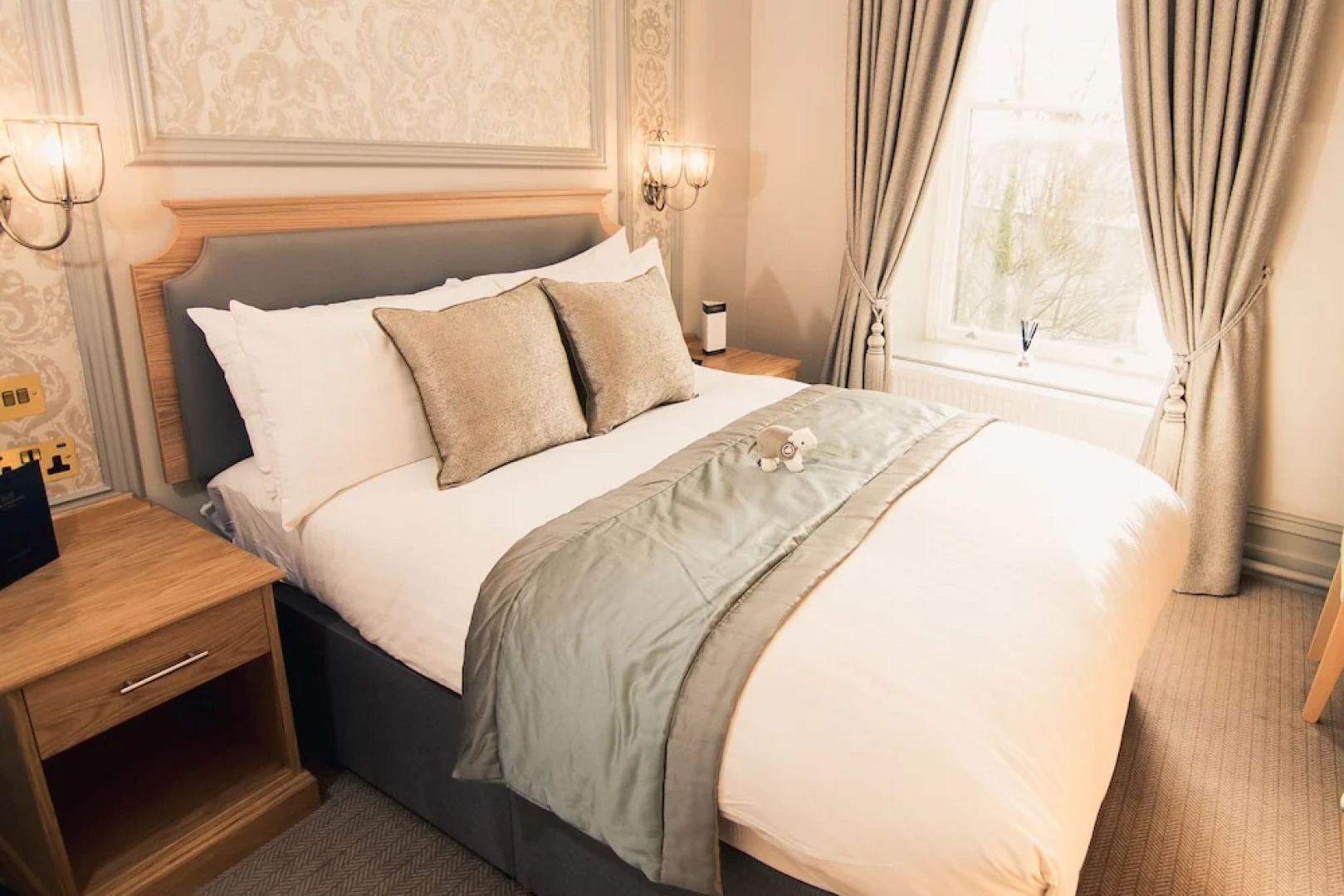 The Royal Kings Arms Hotel