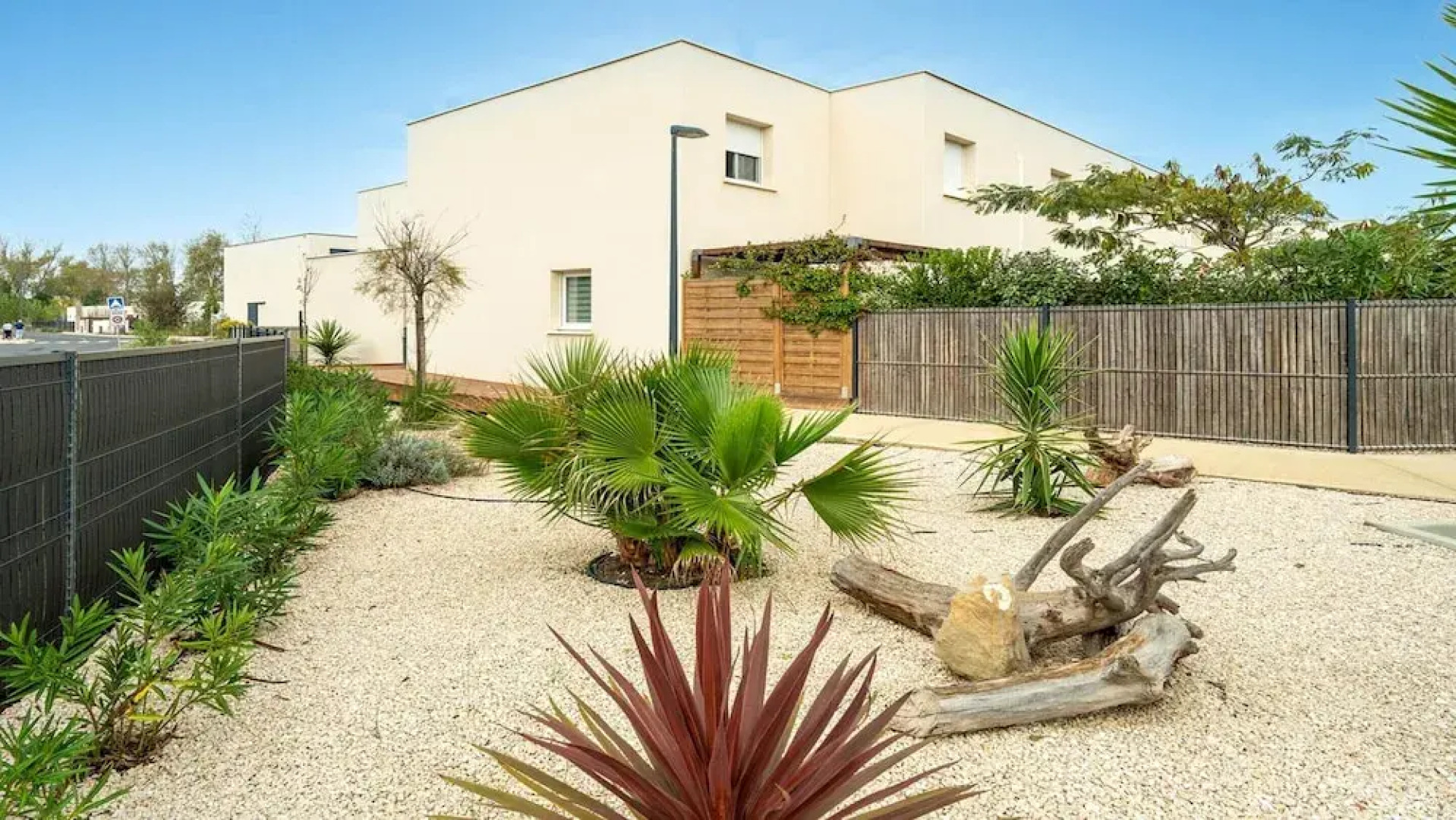 Seaside Villa Escape in Valras-plage