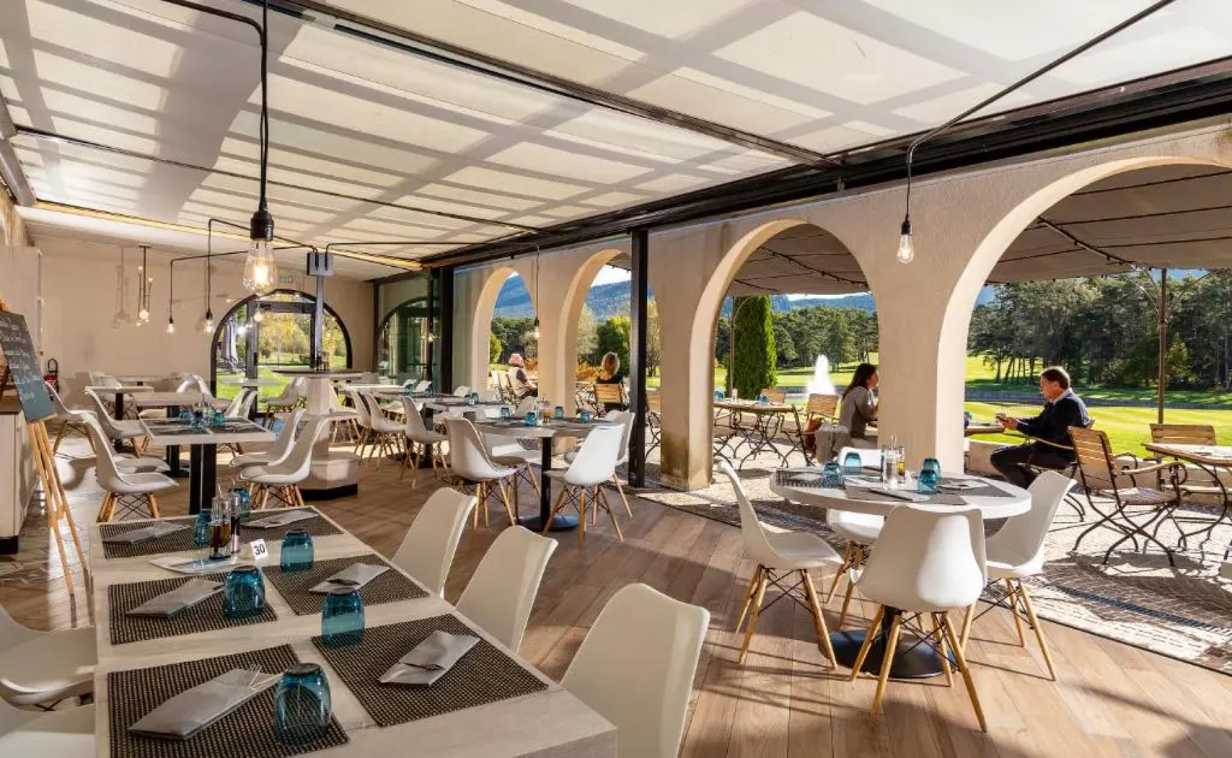 Château et Golf De Taulane