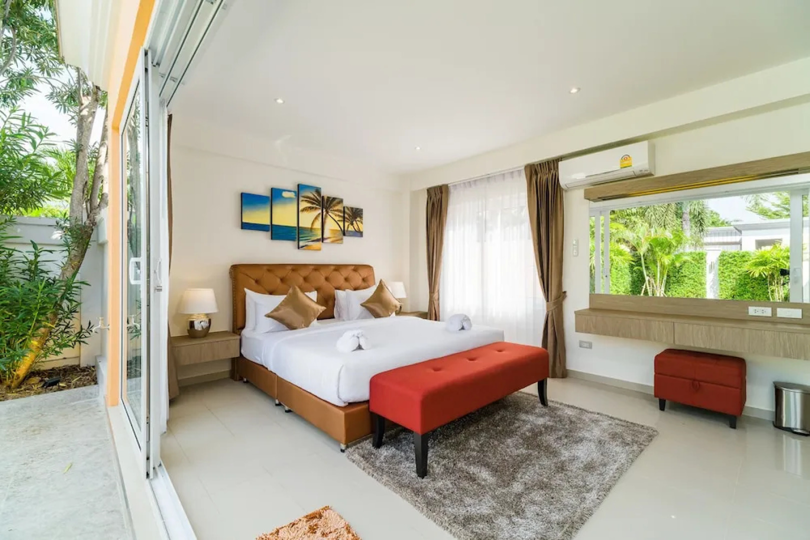 Luxury Pool Villa 604