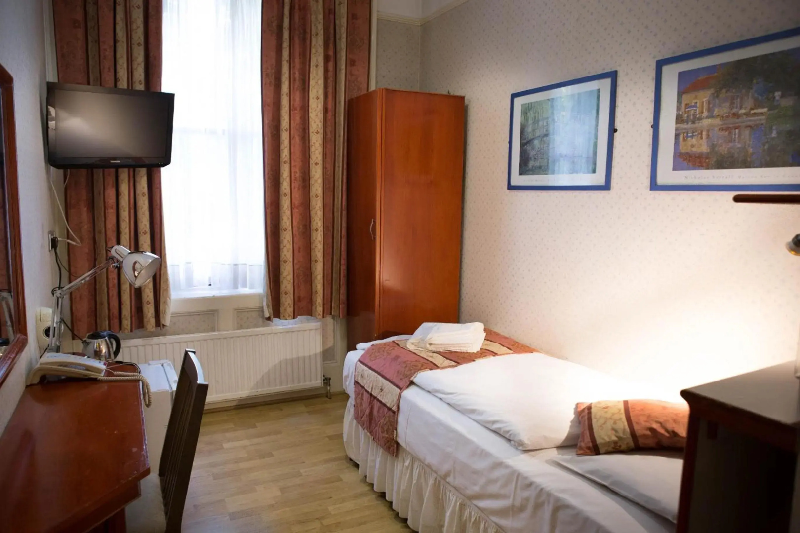 Shakespeare Hotel