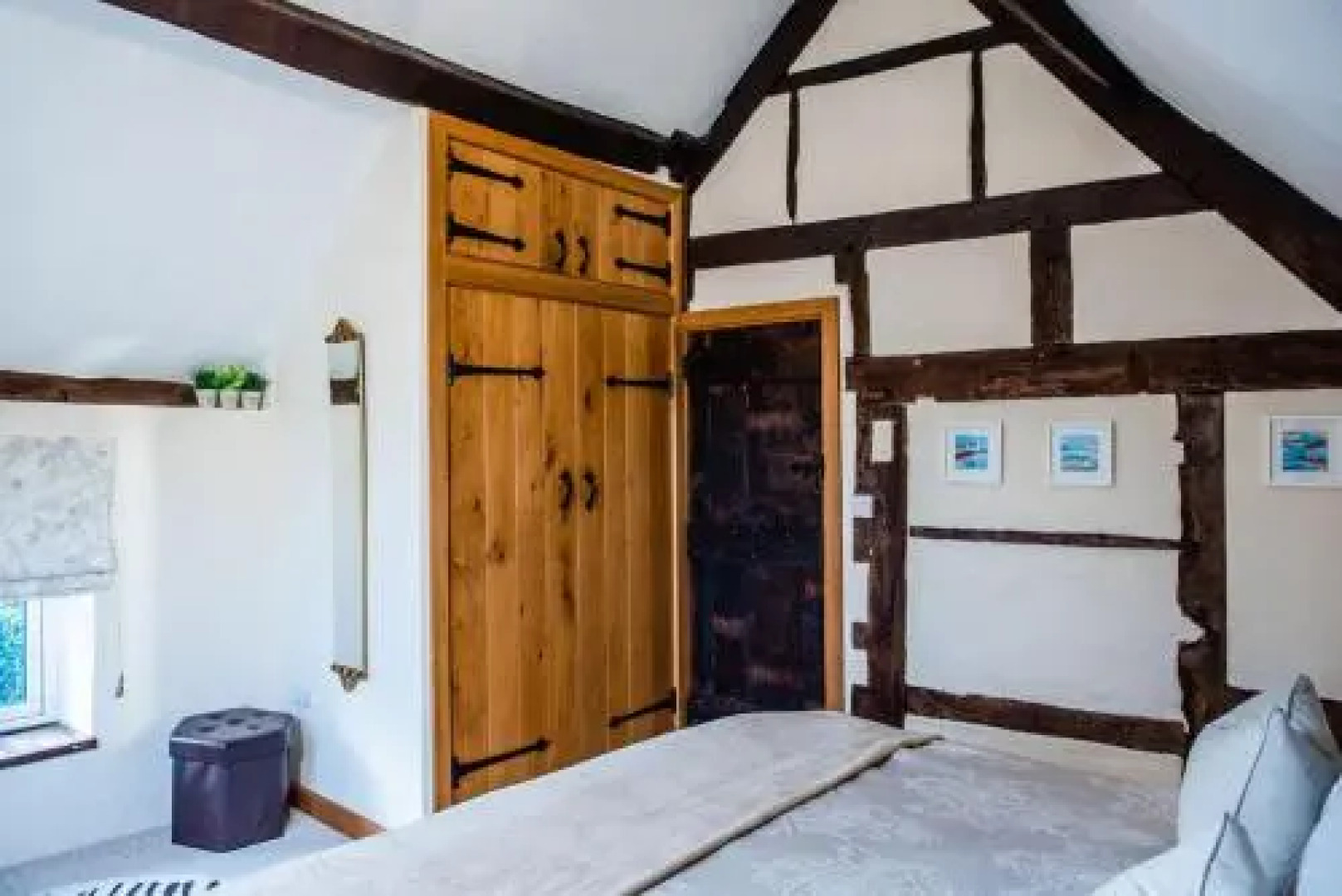 Thursdays Corner Tudor Cottage