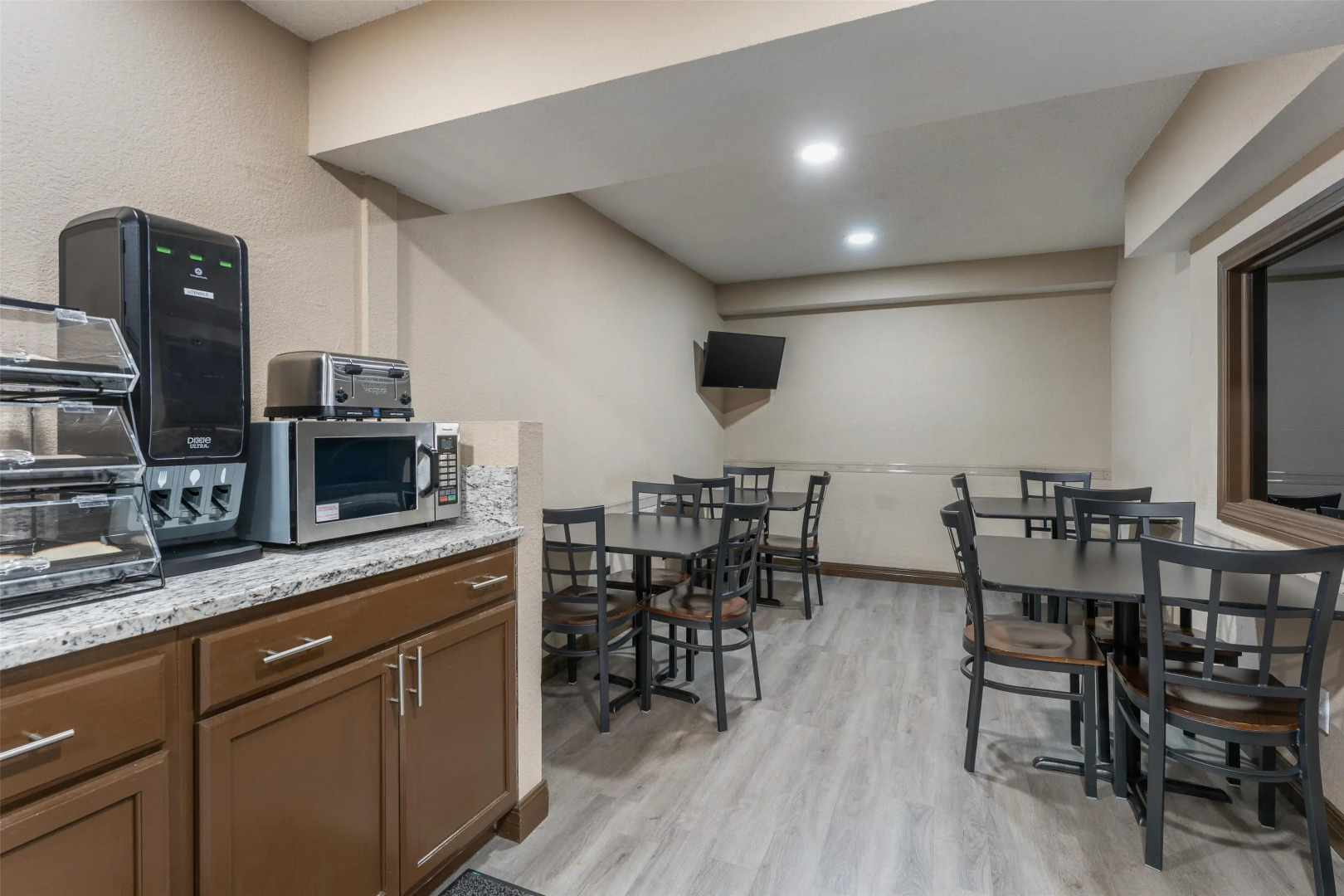 SureStay Hotel by Best Western Summersville