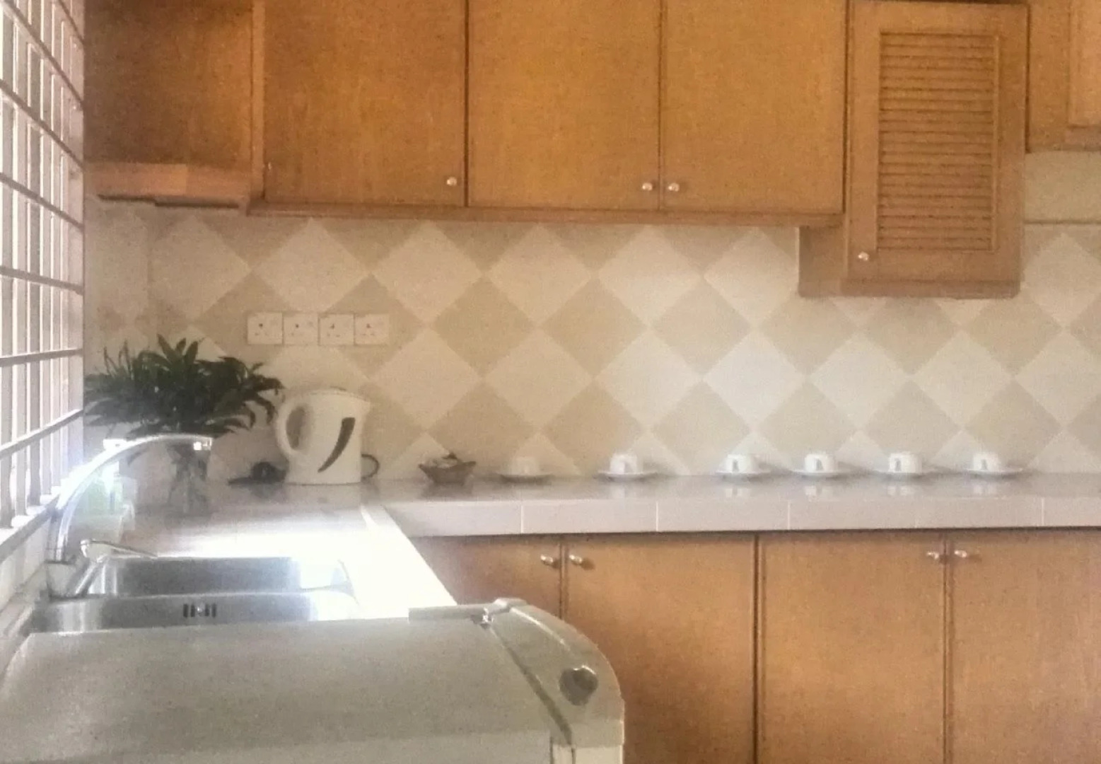 Abang Adik Service Suite Hotel Melaka