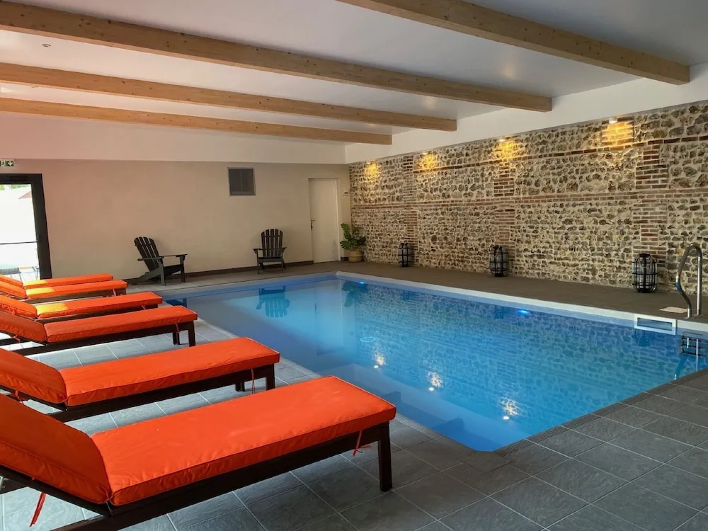 Hotel SPA Piscine le Petit Castel