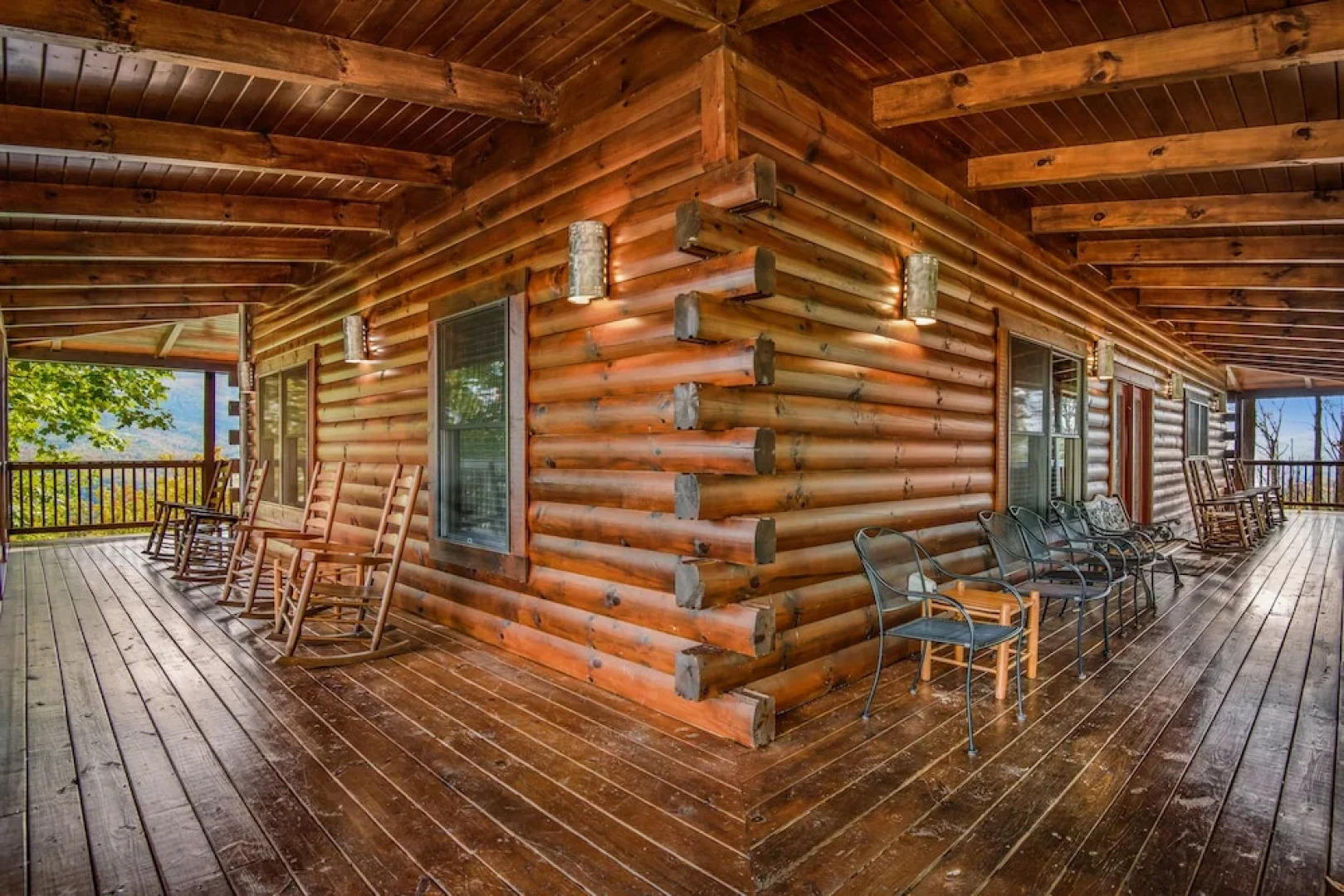 Dancing Bear Lodge 6 Bedrooms 6 Bathrooms Home