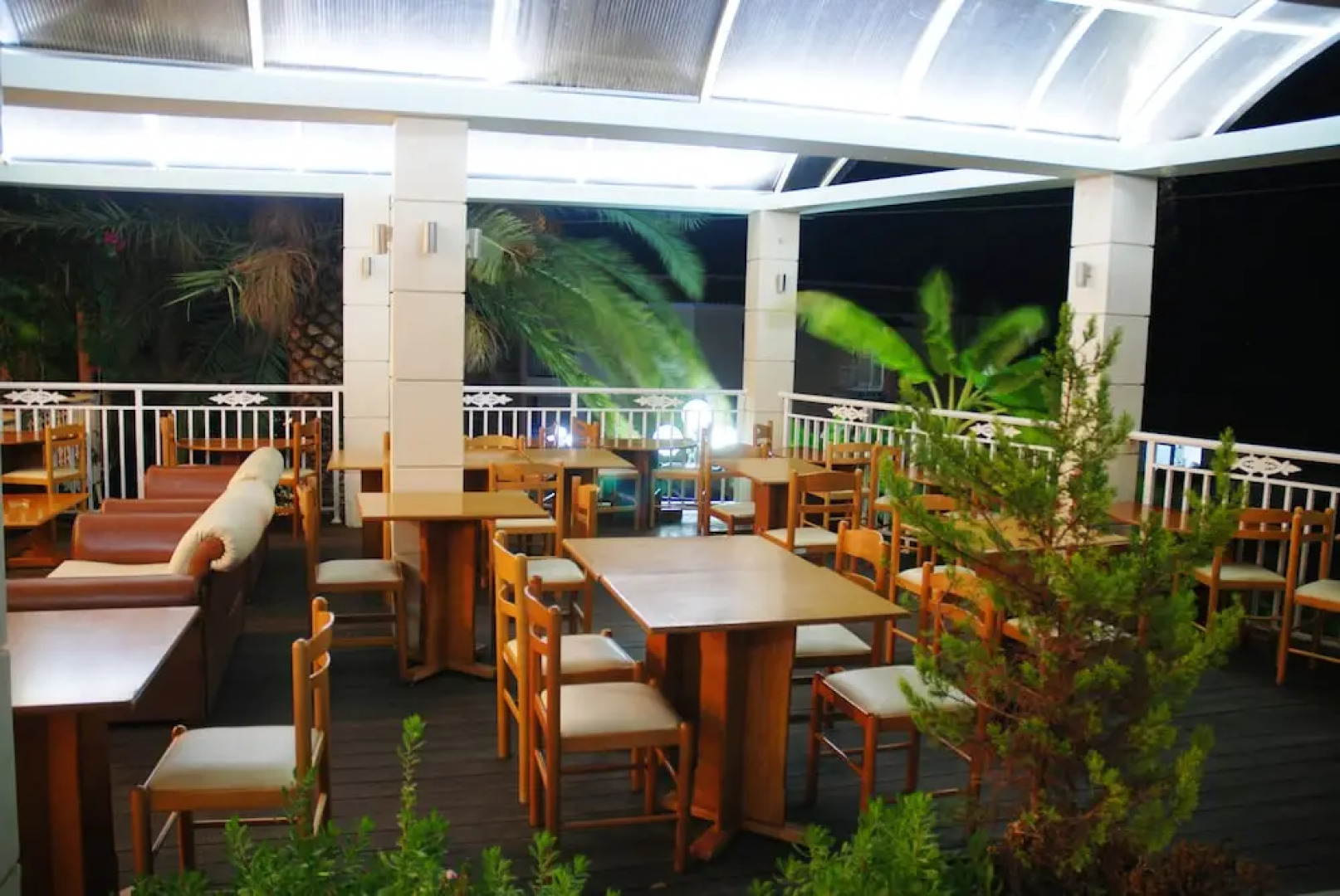 Captains & Commodore & Admiral Complex