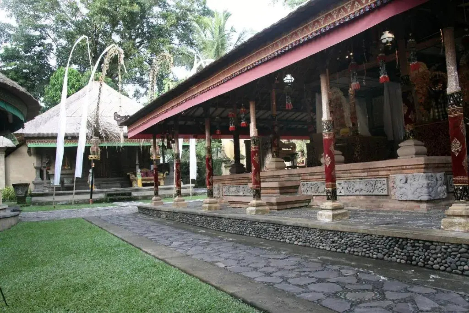 Puri Taman Sari