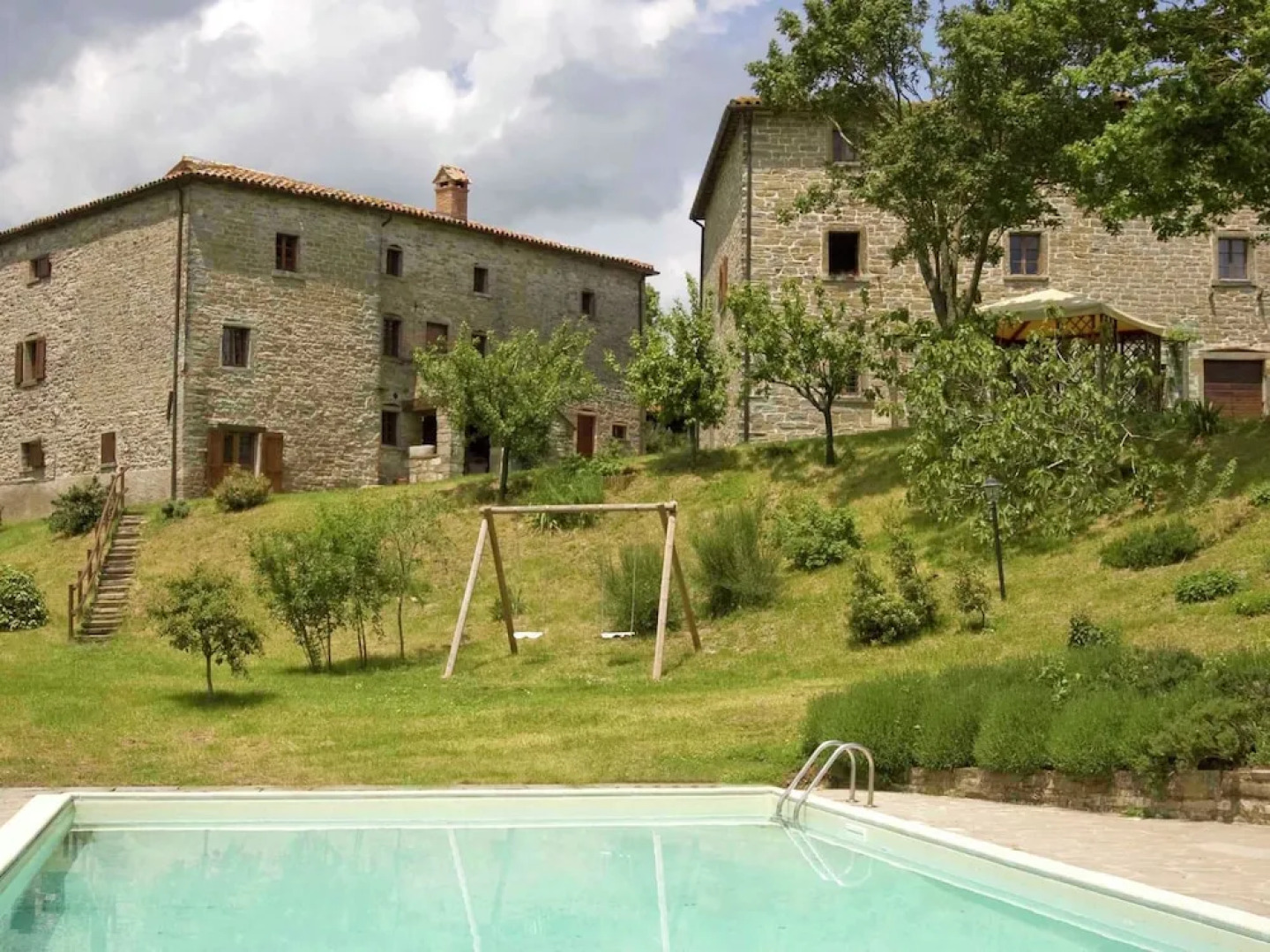 Farmhouse in Apecchio With Pool and Terrace