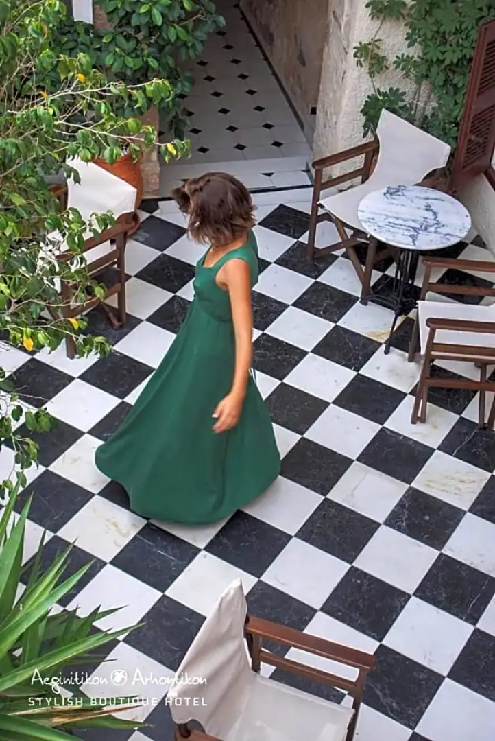 Aeginitikon Arhontikon