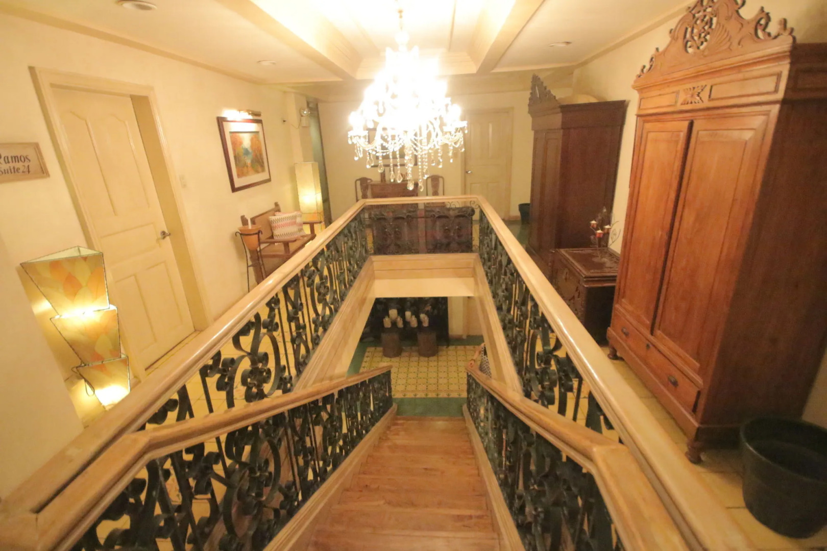 Roxas President's Inn