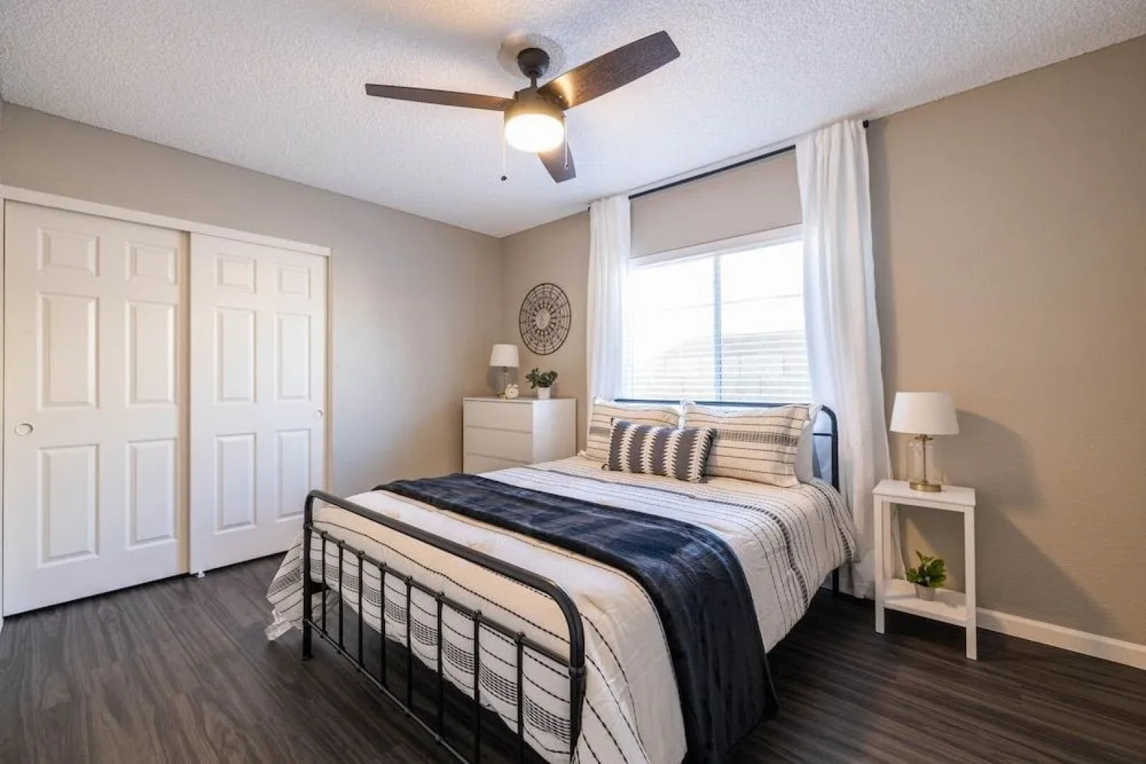 Glendale Keim 4 Bedroom Home By Redawning