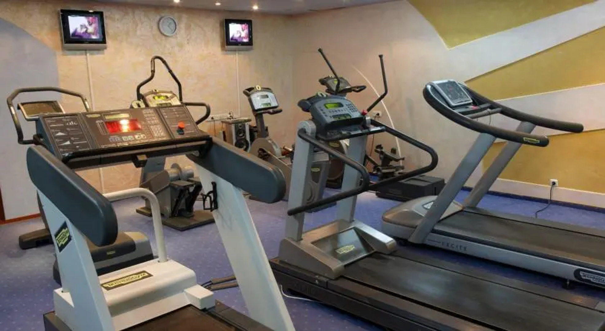 Гостиничный комплекс "Югорская Долина"