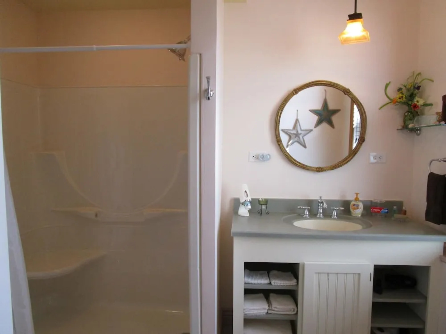 Pillow and Pantry B & B