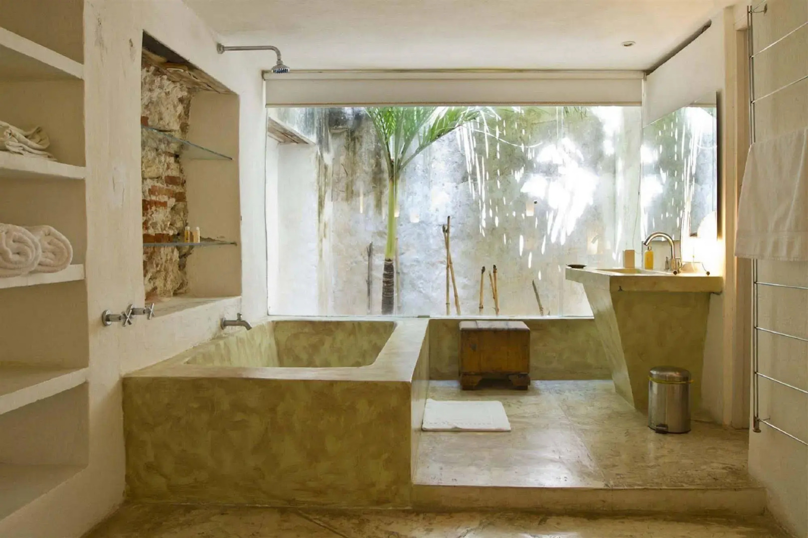 La Passion by Masaya Collection