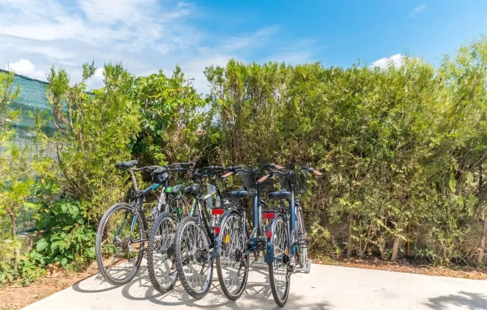 Beautiful Home in Gorica With 4 Bedrooms, Wifi and Outdoor Swimming Pool