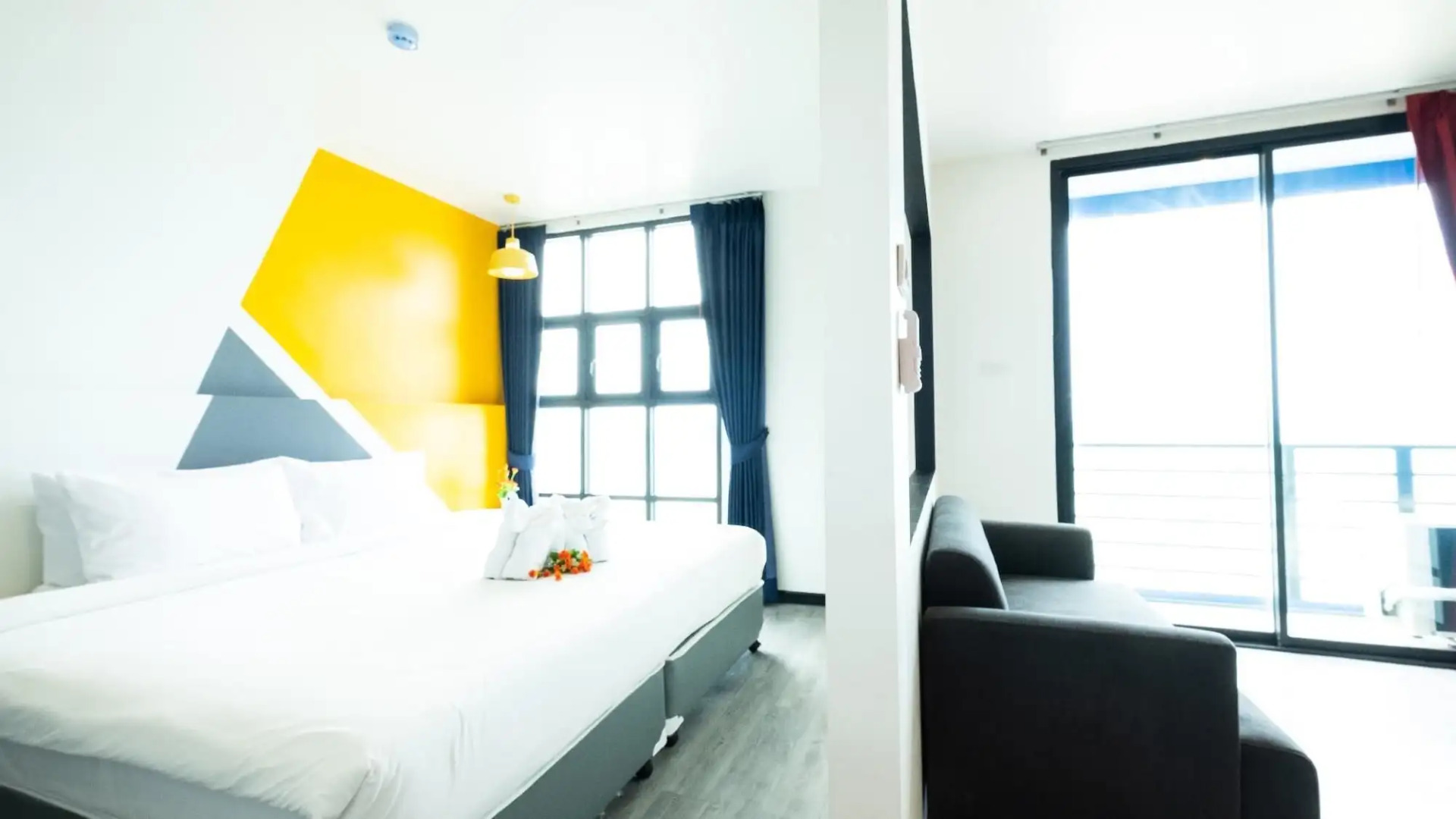 Play Phala Beach Rayong