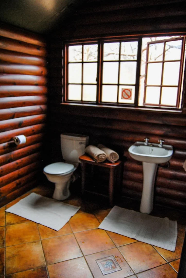 Zingela Nature Reserve - Baobab Tented Camp