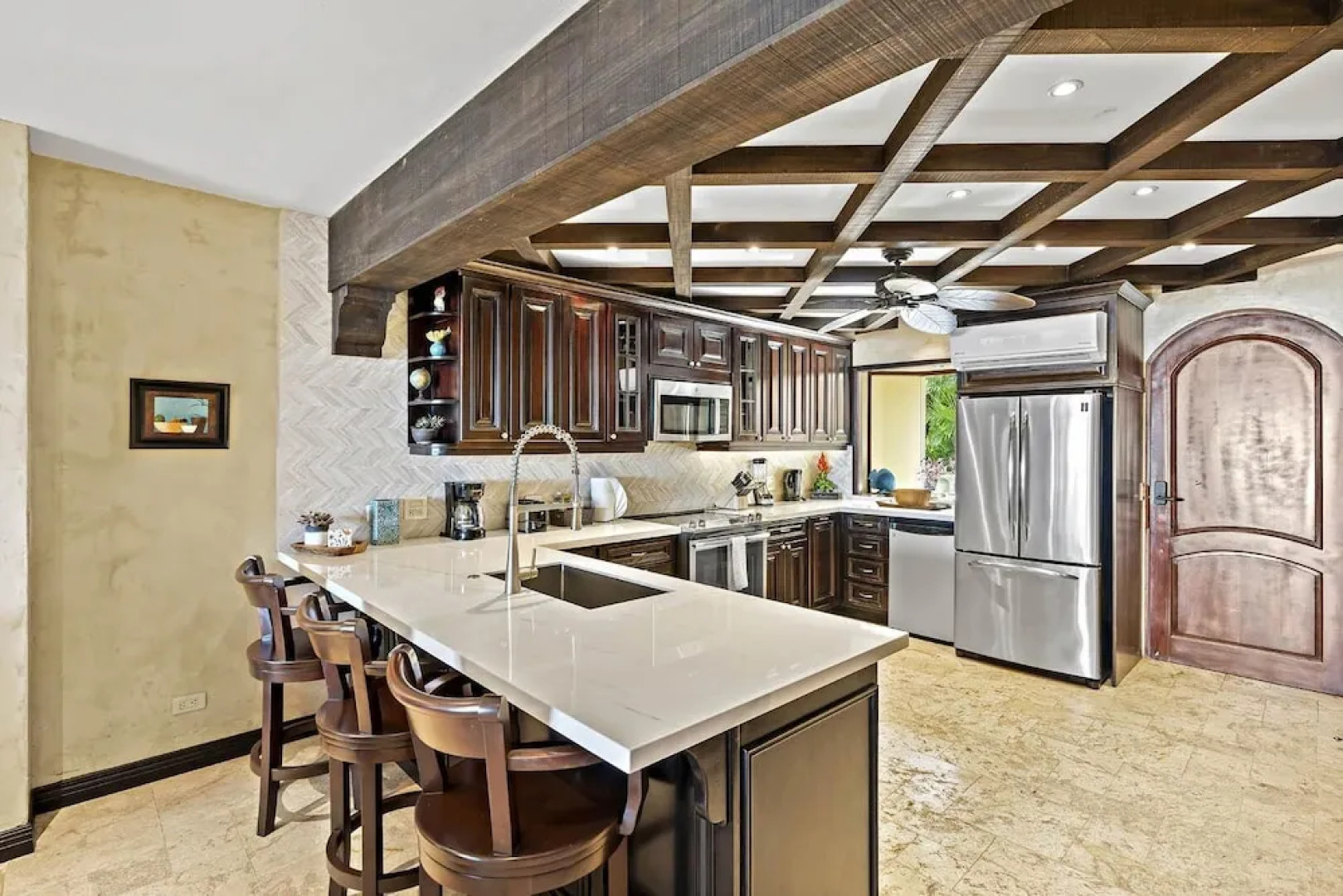 Luxury Beachfront Condo w/ High-End Wood Furnishings and Ocean Views in Exclusive Community