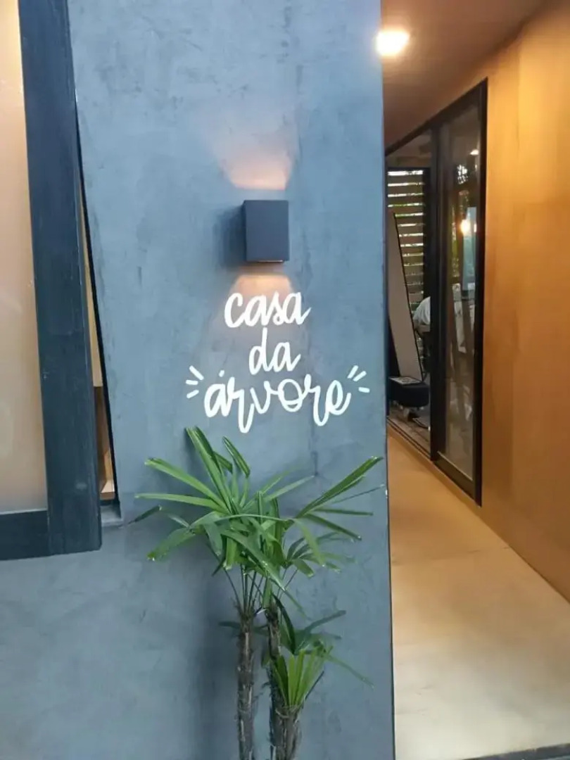 Casa da Árvore espaço Vila da Serra