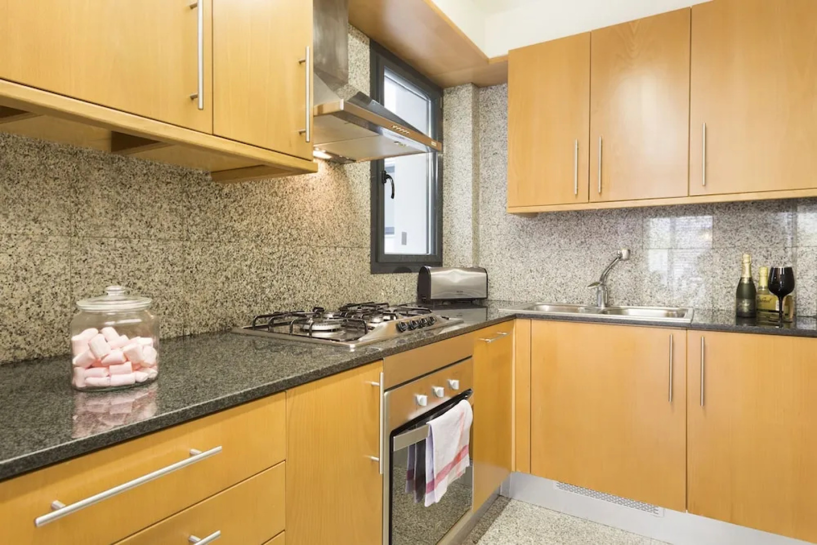 My Space Barcelona Executive Apartments Center