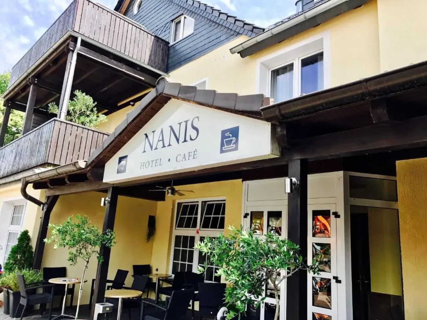 Hotel Nanis
