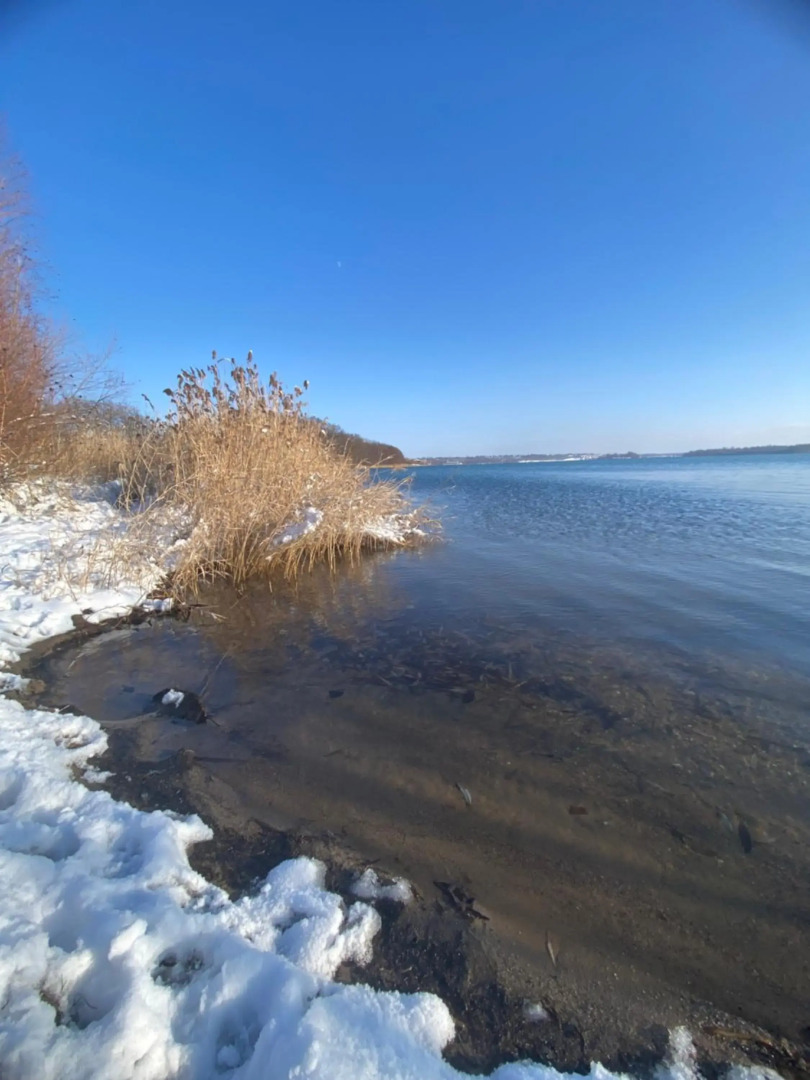 Pool & Lake Holiday Home