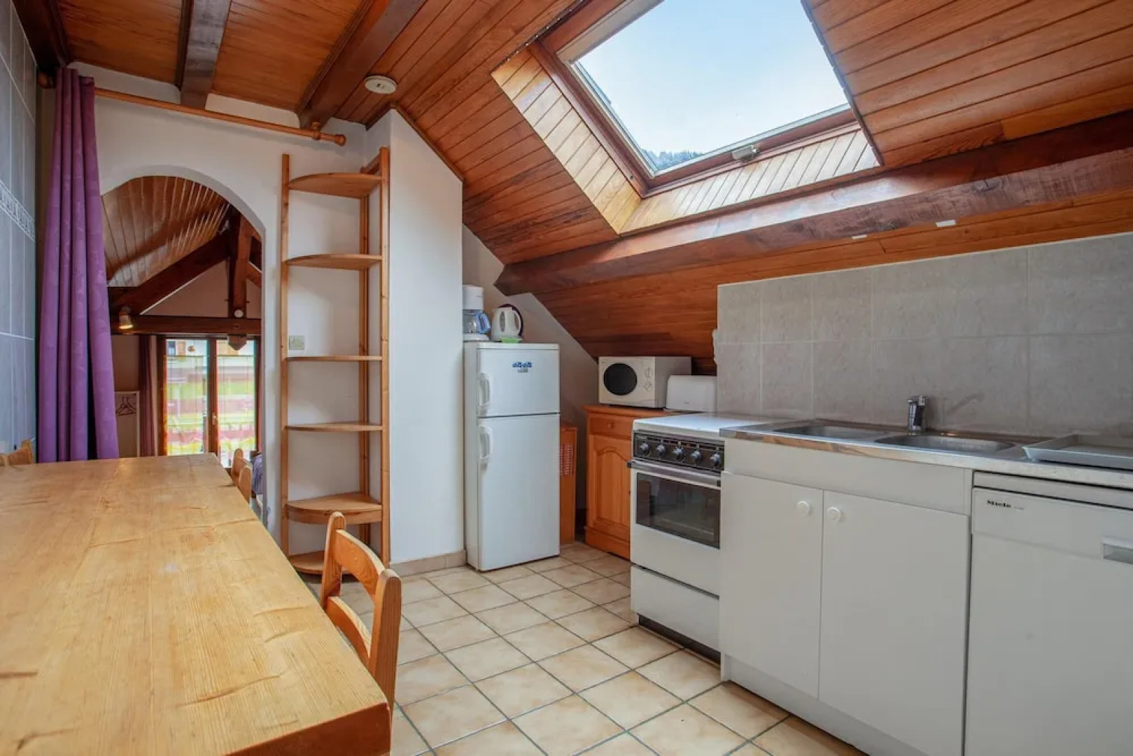 Studio in La Garde, With Wonderful Mountain View, Furnished Garden and Wifi - 8 km From the Slopes