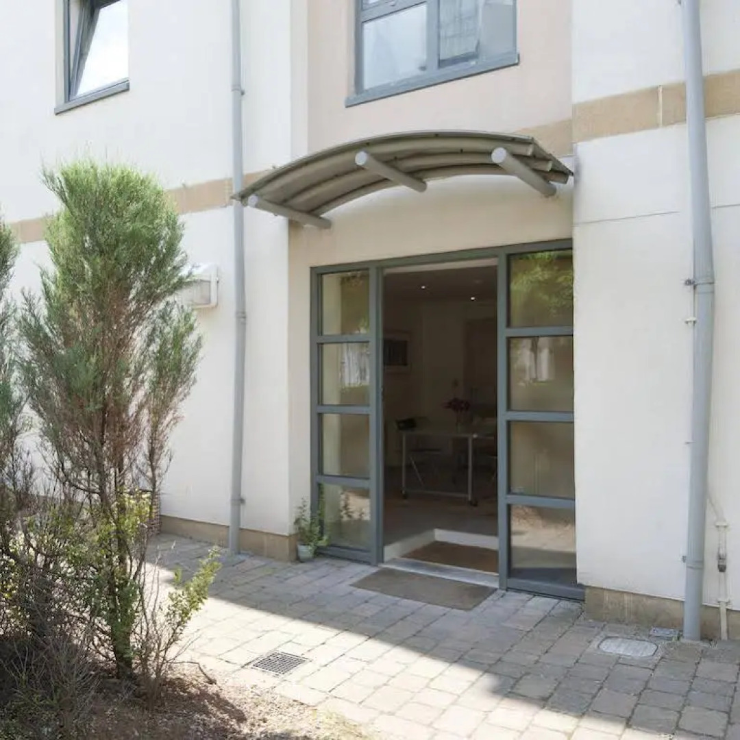 My Place Go - Imperial Court