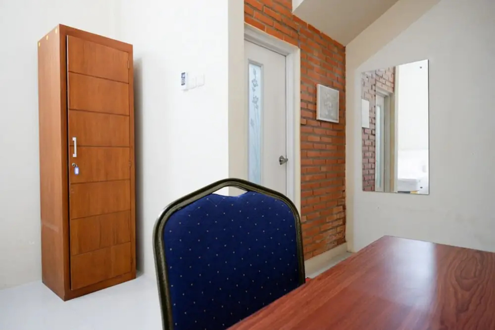 RedDoorz Syariah near Stasiun Pekalongan