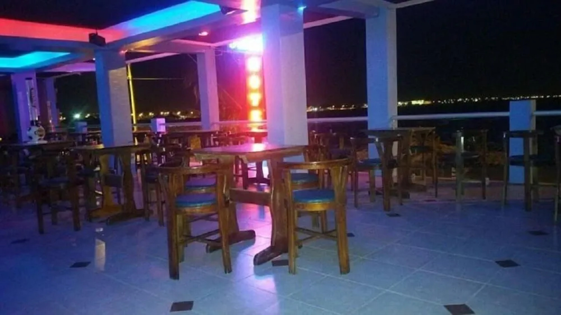 Hotel Paradise Beach