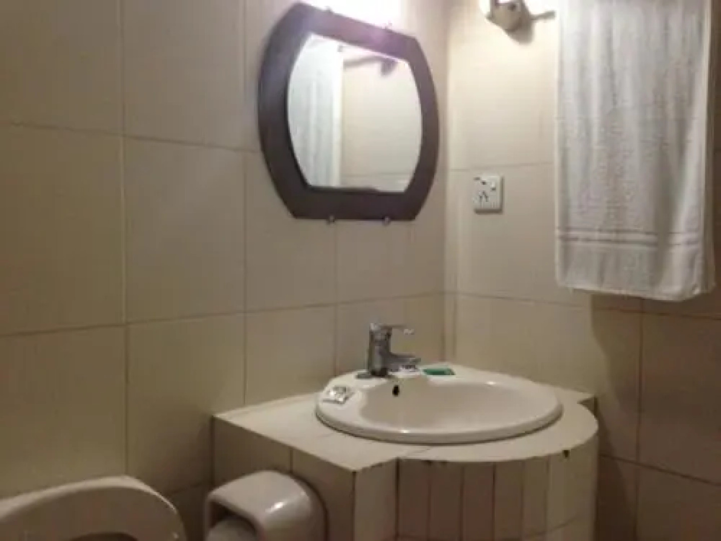 Red Chillies Restaurant and Guest house