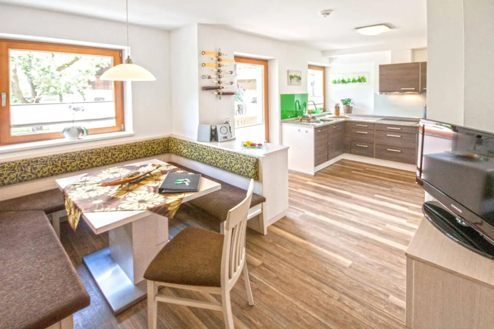 Apart Central – Premium Mountain & Garden