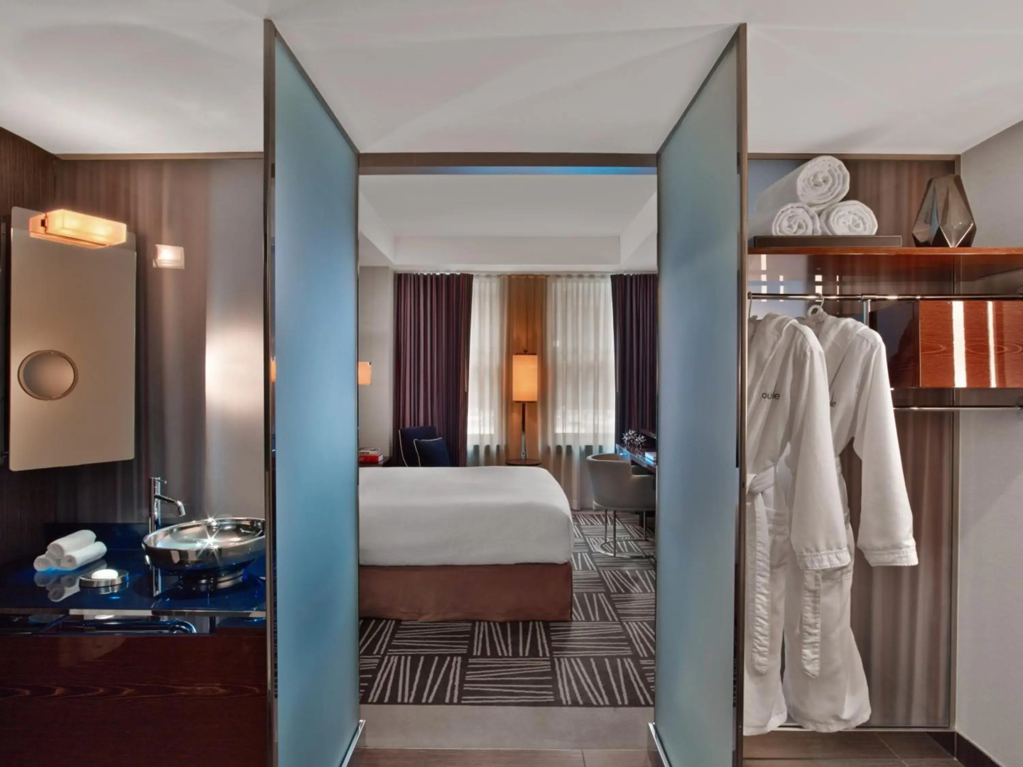 Отель The Joule Dallas