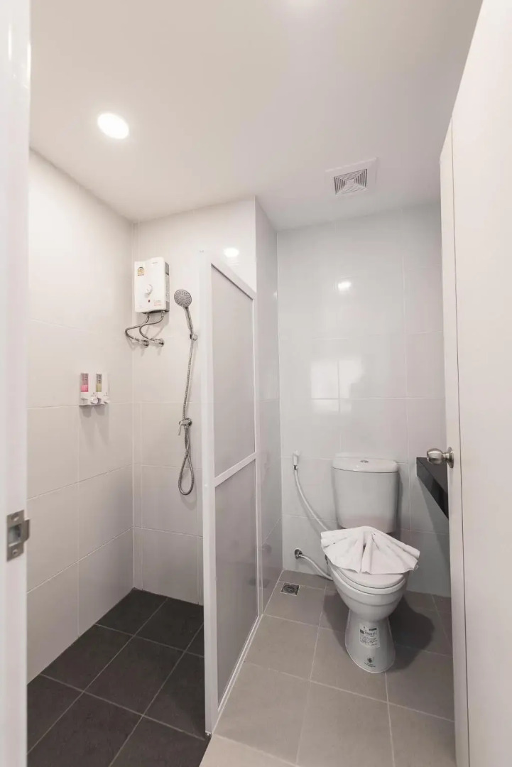 Royal Train Garden Resort By Zuzu