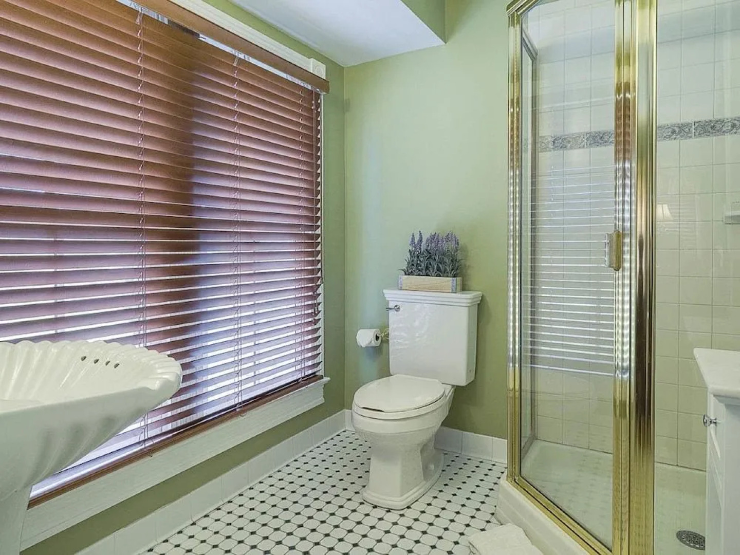 George Brooks House B&B