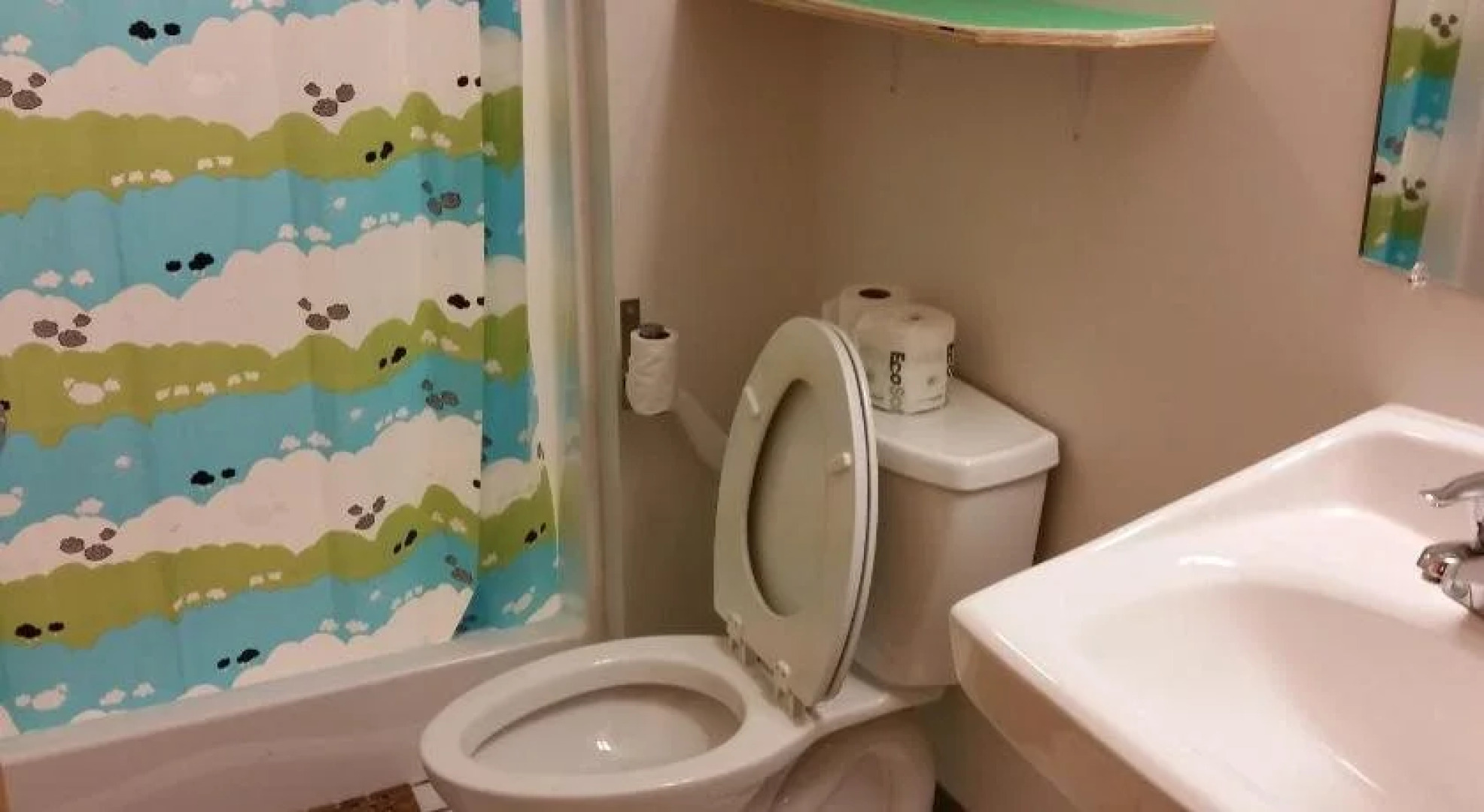 The Cleveland Hostel