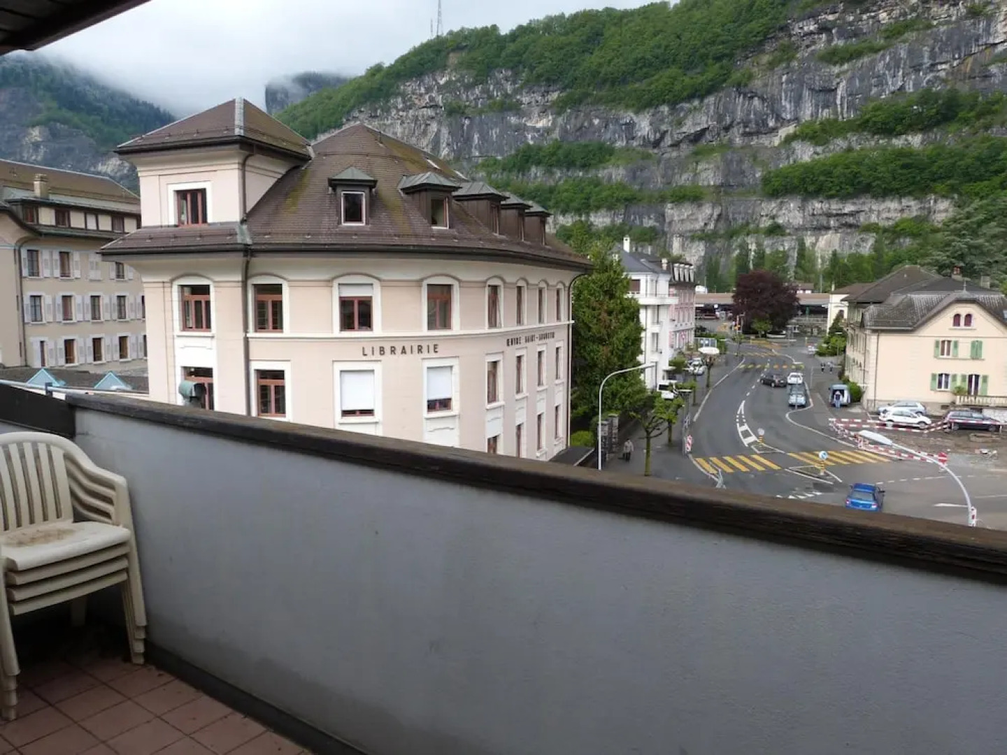 Hôtel De La Dent-du-Midi