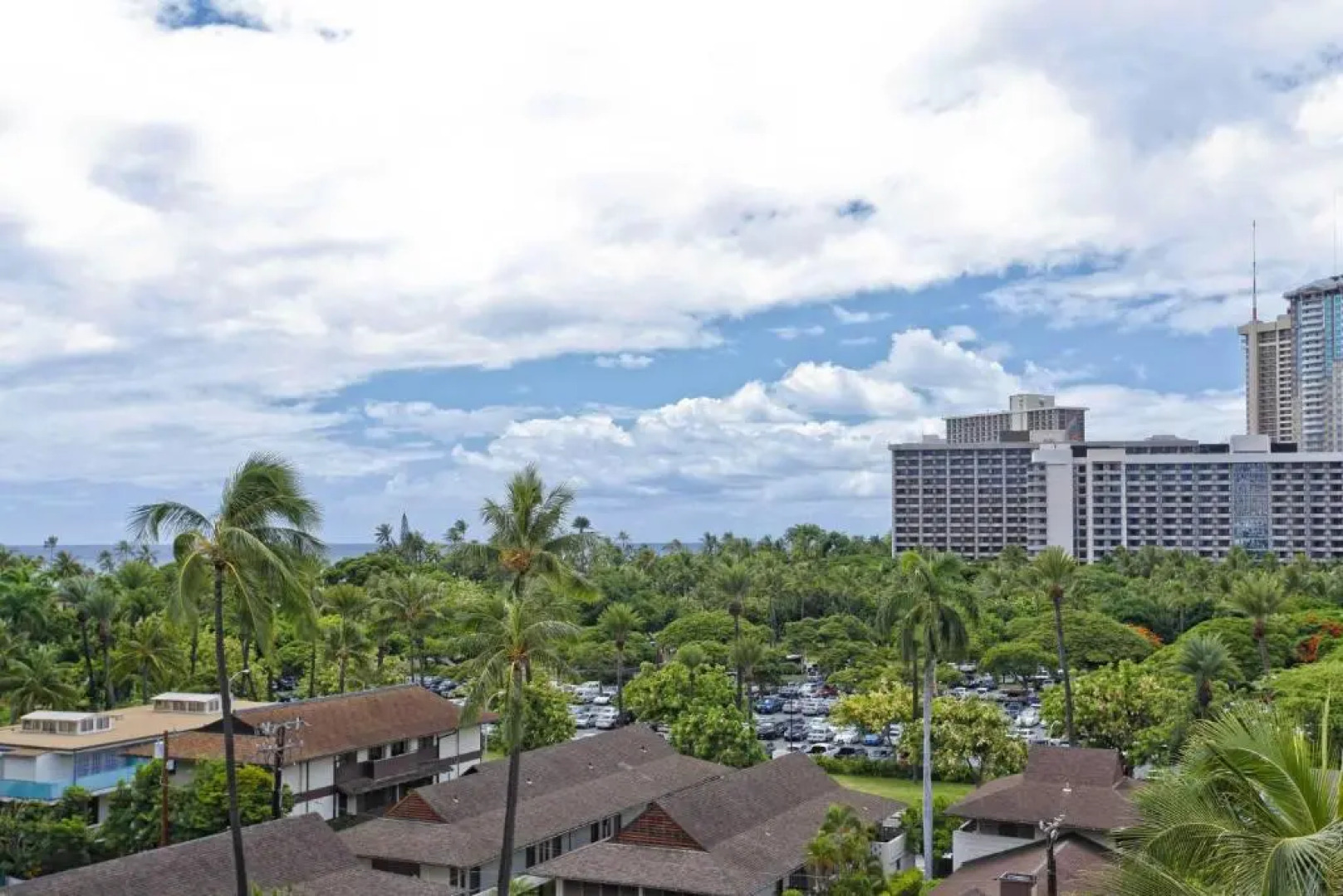 Regency on Beachwalk #86