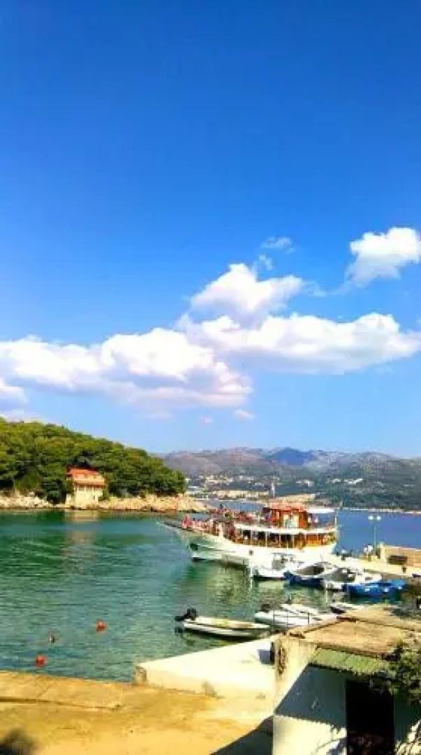 Sandy Beach Apartments