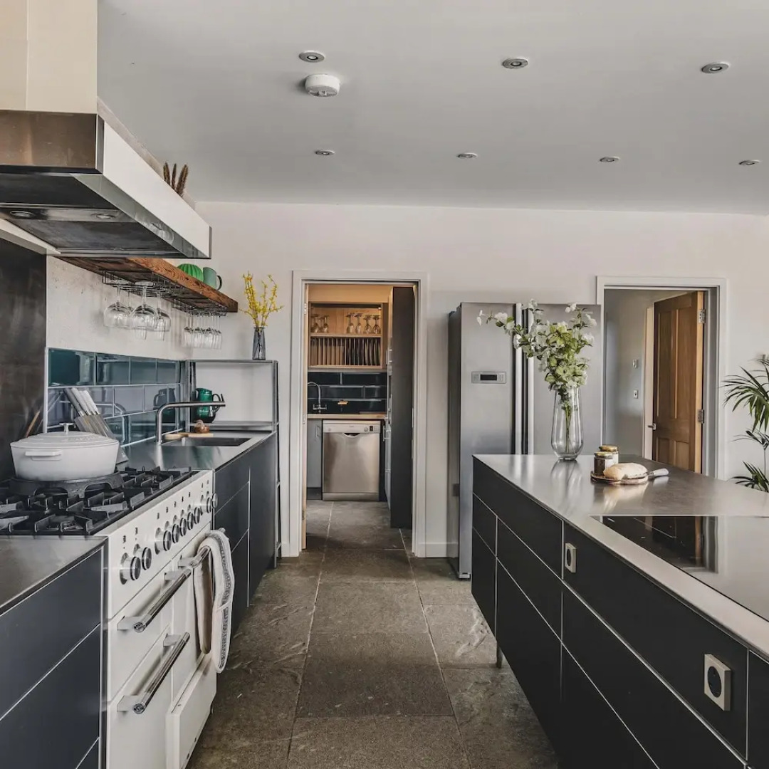 Heron House - Luxury Grand Designs Eco-home