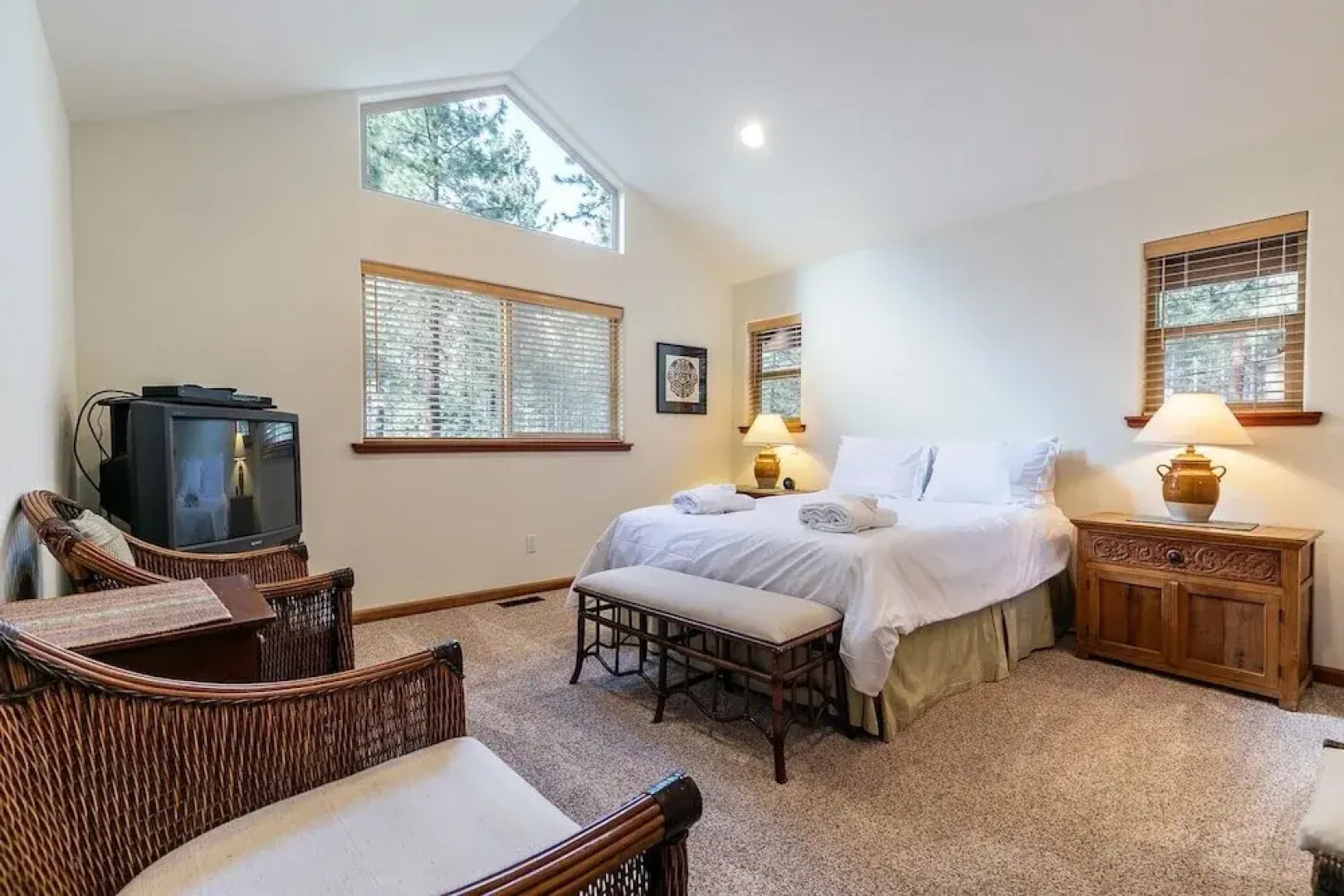 Silver Rock Lodge 5 Bedroom Home