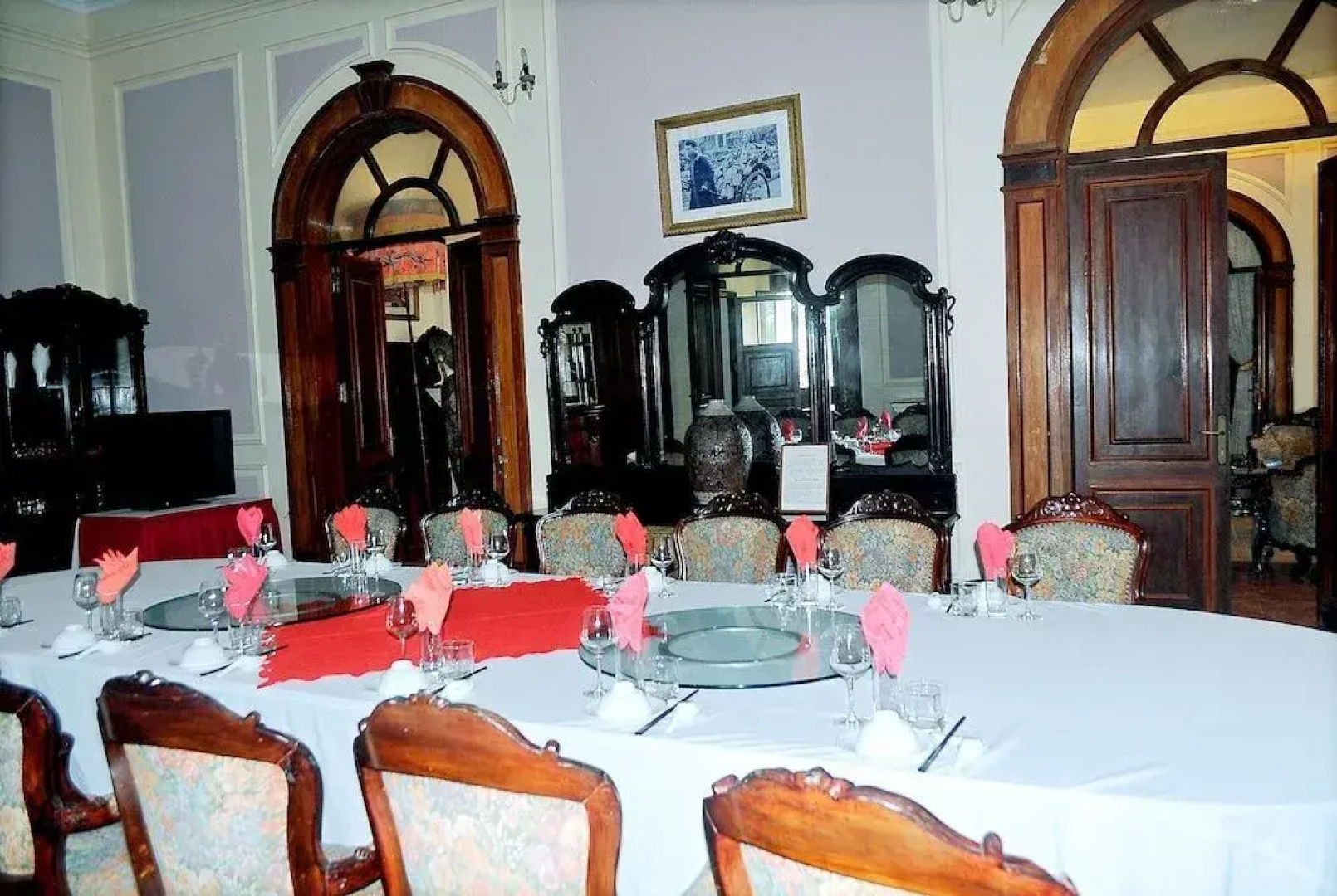 Van Thong Hotel