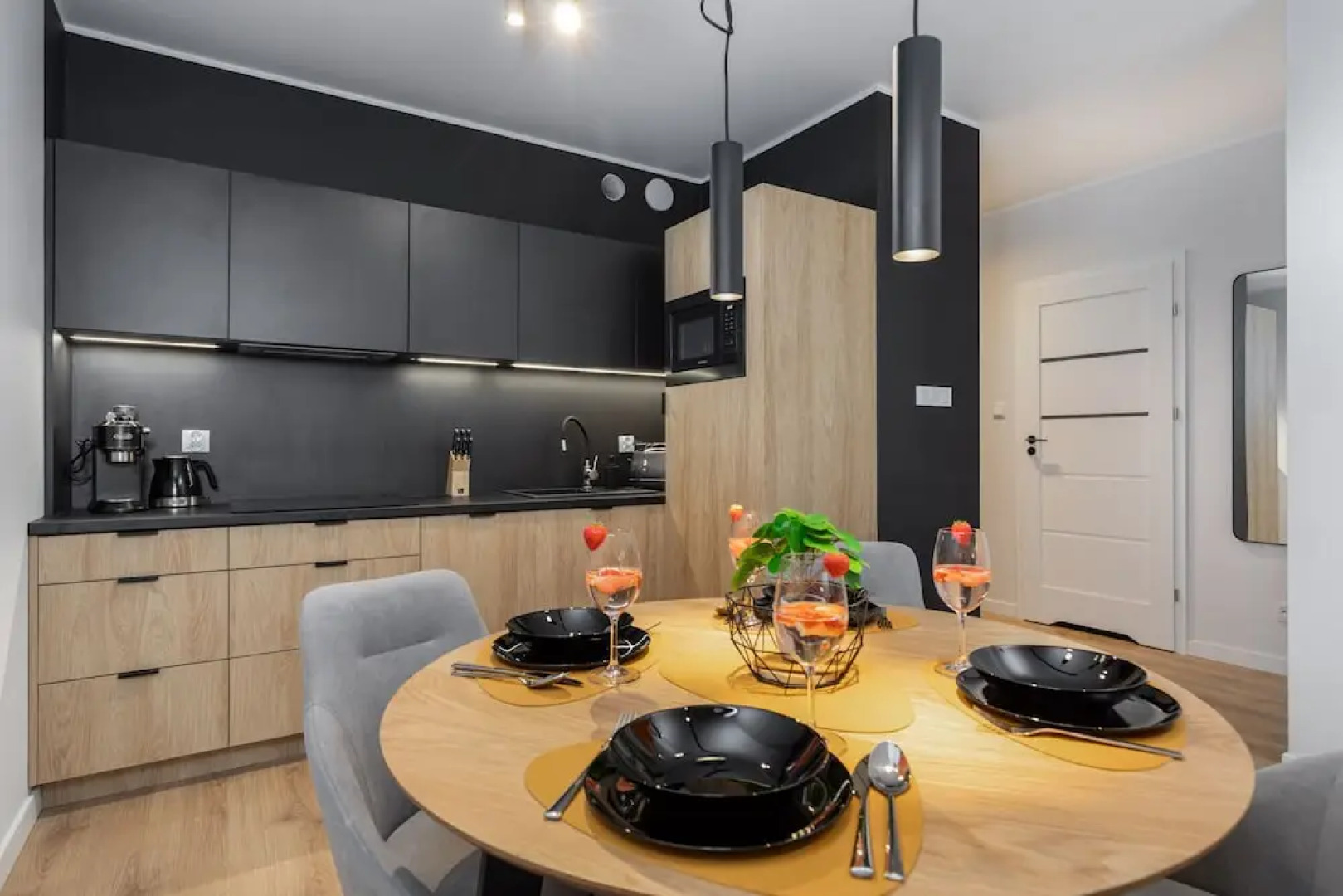 Dziwnów Apartment by the Lake by Renters